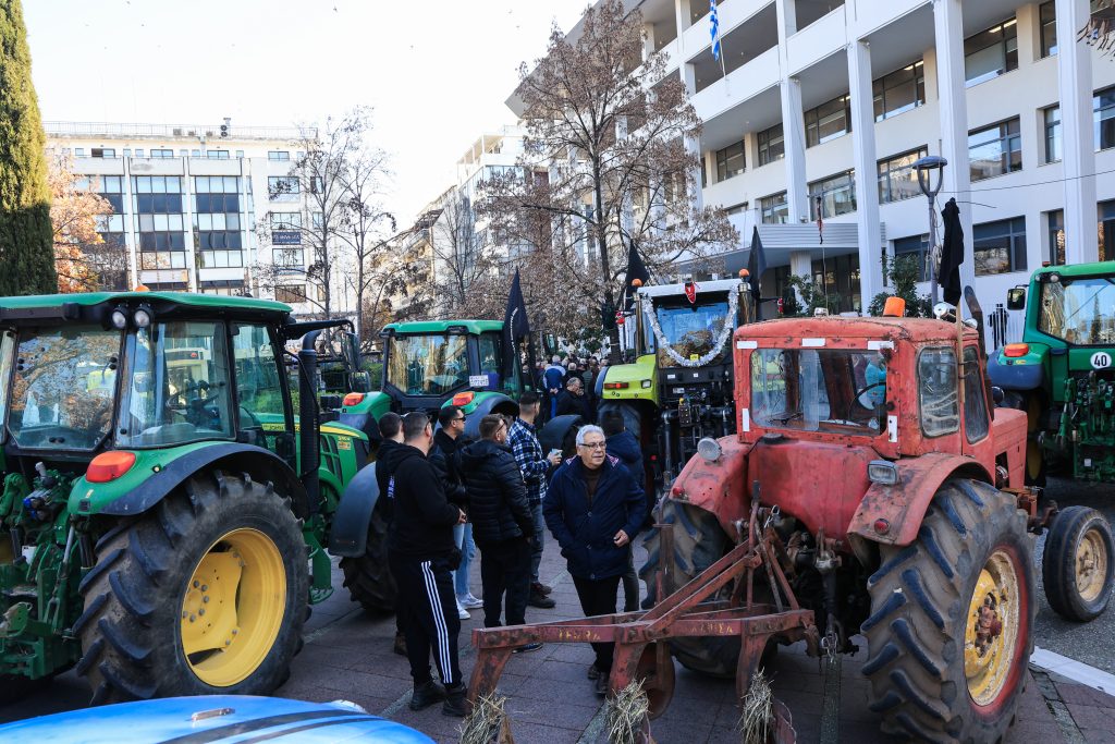 Αύριο το Μεγάλο Σοκ: Η Απόφαση που Θα Αλλάξει τα Πάντα για τους Αγρότες! - NewsPoint.gr