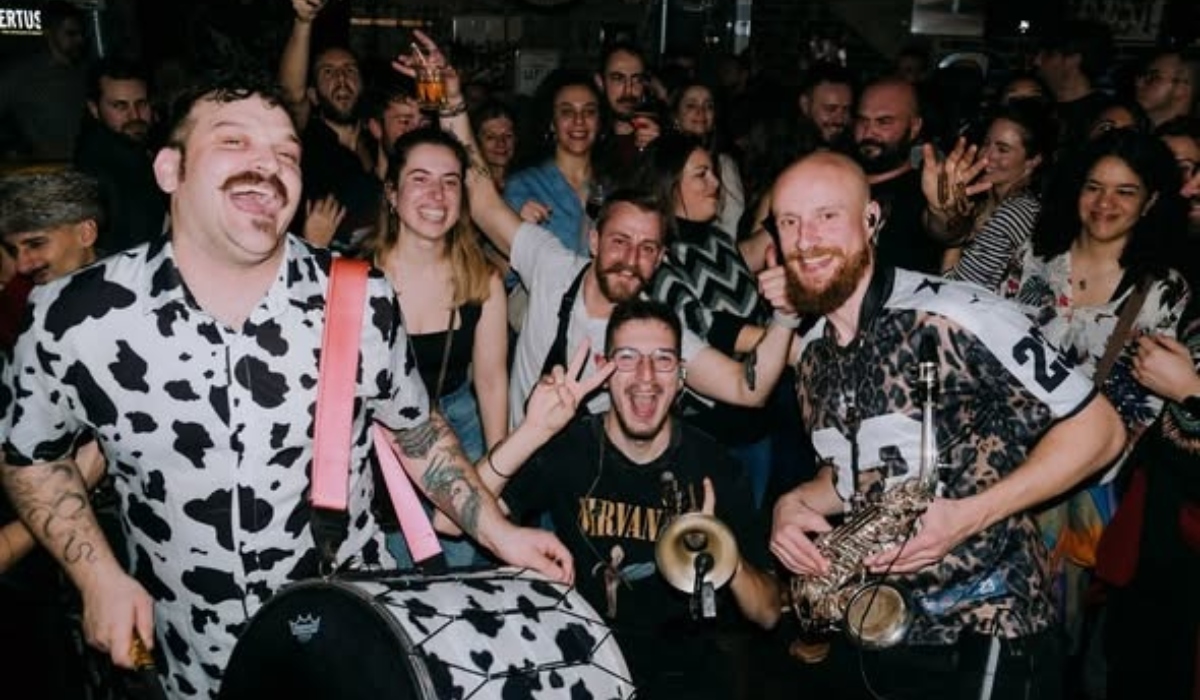 Ξέσπασε θύελλα στη Φλώρινα: Η Banda Entopica απαντά – «Όλη η αλήθεια για τη διακοπή και τις κατηγορίες!» - NewsPoint.gr