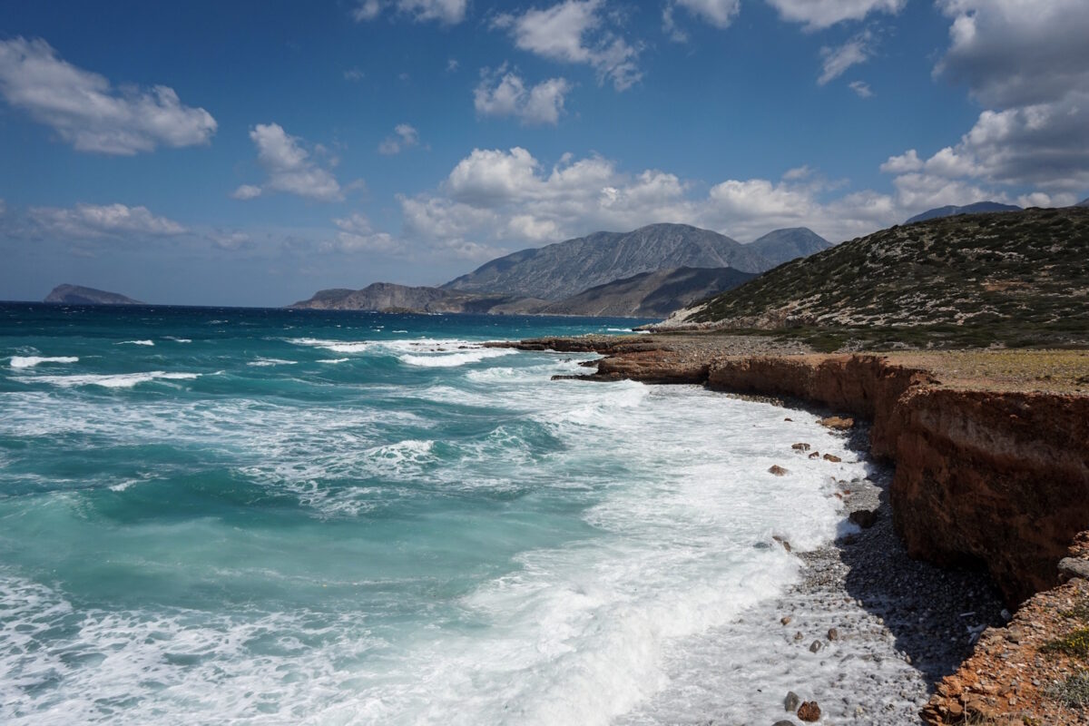 Σοκ στο Λασίθι: Ηλικιωμένος εντοπίστηκε αναίσθητος στη θάλασσα – Τι συνέβη στη μαρίνα του Αγίου Νικολάου; - NewsPoint.gr