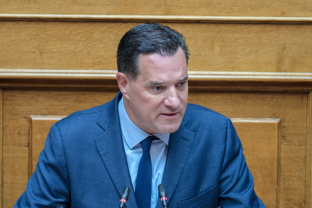 Ο Άδωνις Γεωργιάδης πετά το γάντι: Η απάντηση που κανείς δεν περίμενε για την ταινία «Καποδίστριας» και τις αντιδράσεις που άναψαν φωτιές! - NewsPoint.gr