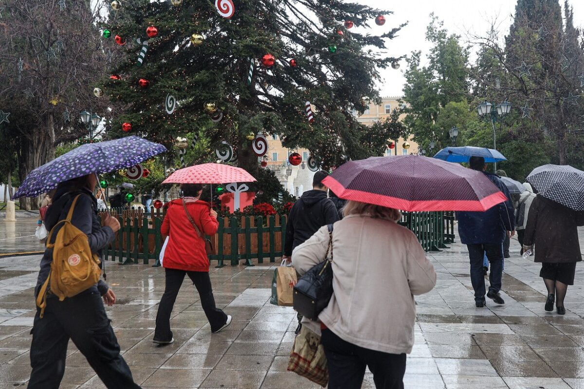 Καιρός που ξαφνιάζει: Ανεπανάληπτες βροχές, καταιγίδες και αναπάντεχη άνοδος της θερμοκρασίας σήμερα – Όλες οι λεπτομέρειες - NewsPoint.gr