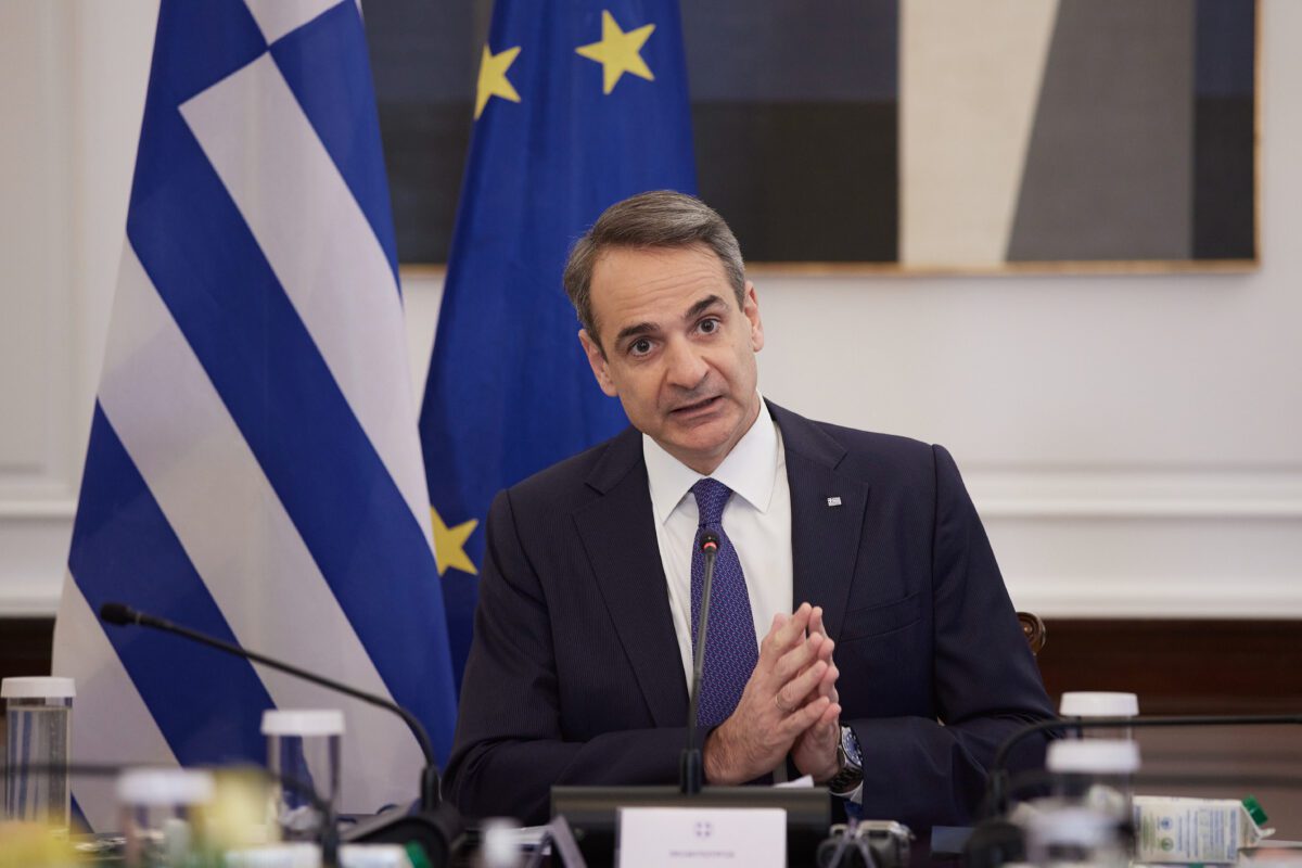 Ανατροπή στην υπόθεση ευλογιάς: Έκτακτη σύσκεψη Μητσοτάκη με κτηνοτρόφους ξαφνιάζει τους πάντες στο Μαξίμου! 1 Ανατροπή στην υπόθεση ευλογιάς: Έκτακτη σύσκεψη Μητσοτάκη με κτηνοτρόφους ξαφνιάζει τους πάντες στο Μαξίμου! - NewsPoint.gr