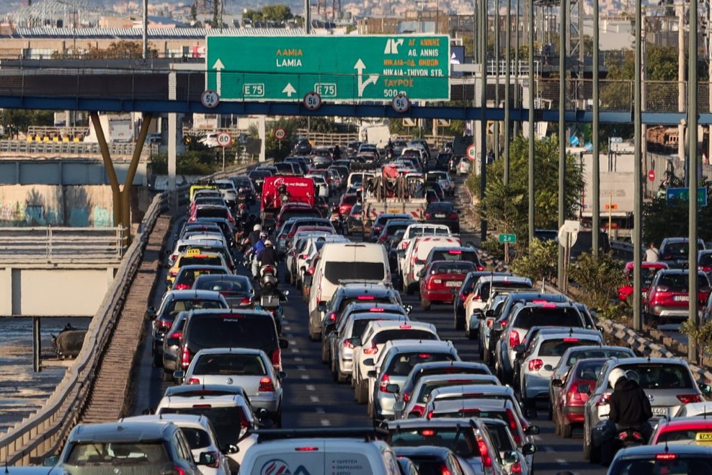 Συναγερμός στην Αθήνα: Αναπάντεχο μπλακ άουτ στην Κηφισίας - Τι οδήγησε σε χάος στους δρόμους 1 Συναγερμός στην Αθήνα: Αναπάντεχο μπλακ άουτ στην Κηφισίας - Τι οδήγησε σε χάος στους δρόμους - NewsPoint.gr