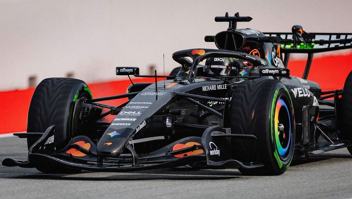 Απίστευτη πρεμιέρα της McLaren στη Formula 1: Η MCL40 ταράζει τα νερά στη Βαρκελώνη – Όλες οι εκπλήξεις και οι ανατροπές! 1 Απίστευτη πρεμιέρα της McLaren στη Formula 1: Η MCL40 ταράζει τα νερά στη Βαρκελώνη – Όλες οι εκπλήξεις και οι ανατροπές! - NewsPoint.gr