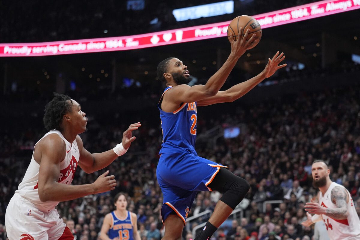 Θρίαμβος και εκπλήξεις στο NBA: Άπιαστοι οι Νικς, μυθική εμφάνιση Γουεμπανιάμα - Τα αποτελέσματα που ανατρέπουν τα δεδομένα! - NewsPoint.gr