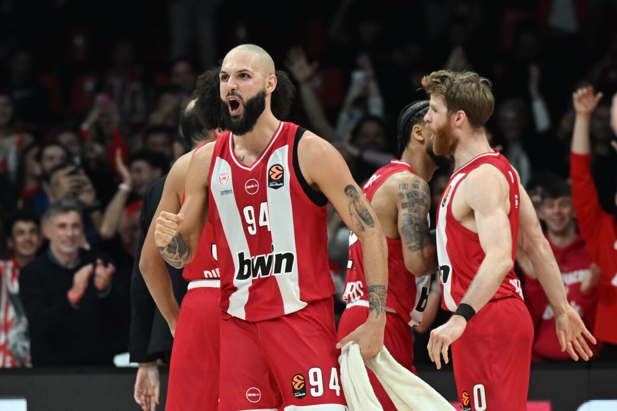 Απίστευτη ανατροπή στη Euroleague: O Ολυμπιακός ξεπέρασε την Μπαρτσελόνα και γράφει ιστορία! - NewsPoint.gr