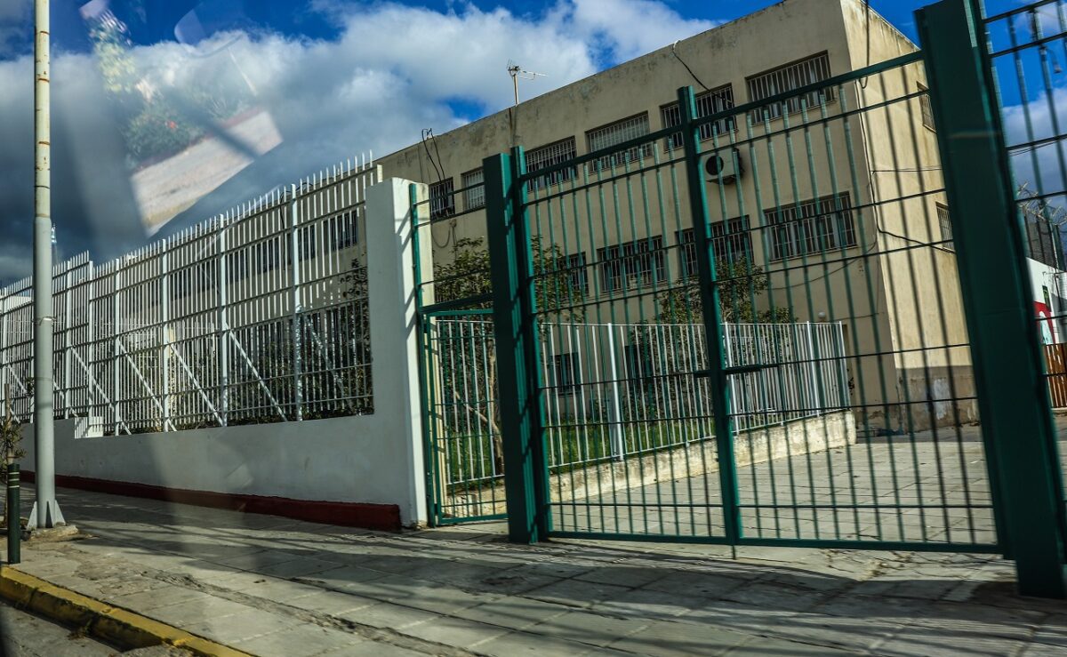 Αιματηρή επίθεση στις φυλακές Κορυδαλλού: Ο διαβόητος «Δήμος» γλίτωσε στο παραπέντε! 15 Αιματηρή επίθεση στις φυλακές Κορυδαλλού: Ο διαβόητος «Δήμος» γλίτωσε στο παραπέντε! - NewsPoint.gr