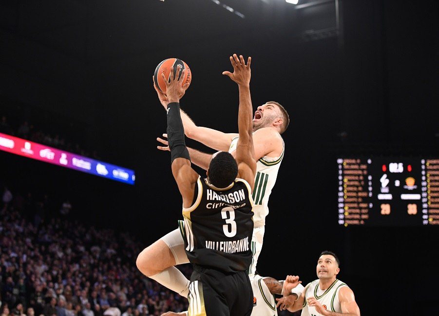 Συναγερμός στην Euroleague: Η νίκη του Παναθηναϊκού στη Γαλλία ανατρέπει τα πάντα στη βαθμολογία! 1 Συναγερμός στην Euroleague: Η νίκη του Παναθηναϊκού στη Γαλλία ανατρέπει τα πάντα στη βαθμολογία! - NewsPoint.gr