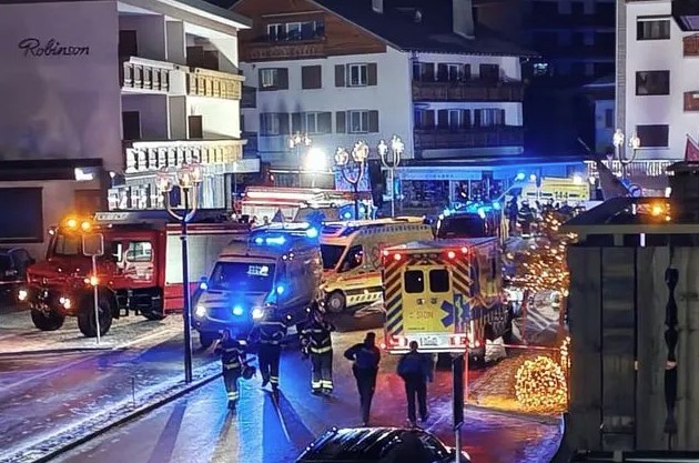 Ασύλληπτη τραγωδία στην Ελβετία: Έκρηξη σε δημοφιλές σκι-μπαρ αφήνει πίσω της νεκρούς και τραυματίες – Κανείς δεν φανταζόταν τέτοιο ξεκίνημα στη νέα χρονιά - NewsPoint.gr