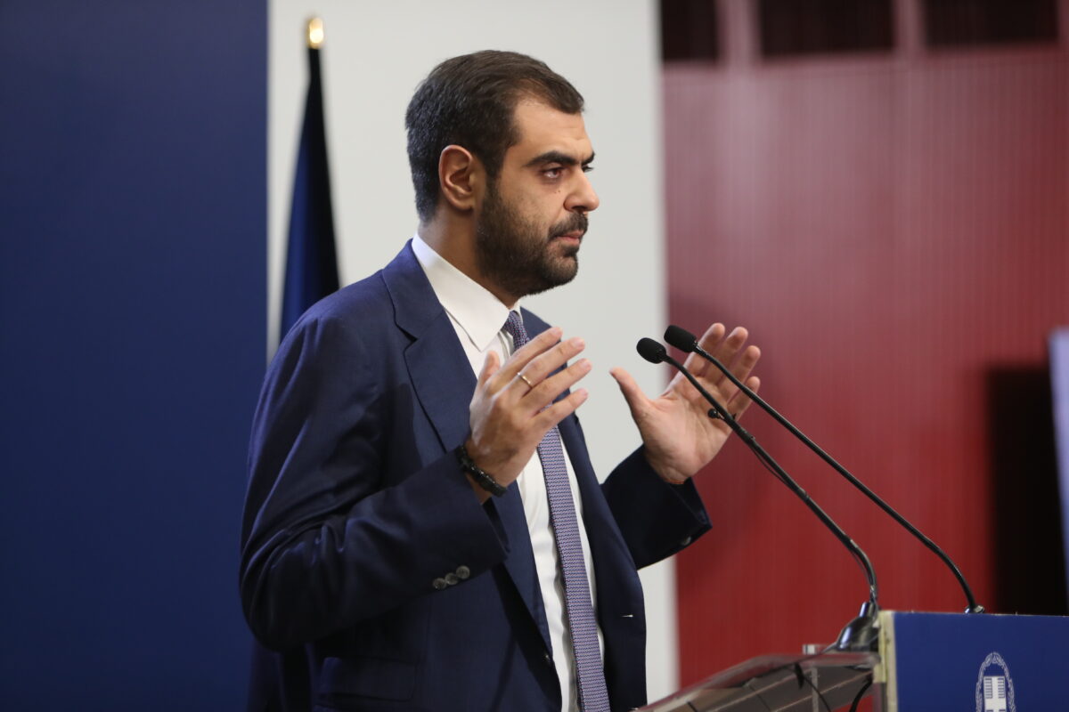 Αντίστροφη μέτρηση στην Κυβέρνηση: Η αιφνιδιαστική ενημέρωση Μαρινάκη που «ταράζει» το πολιτικό σκηνικό! 3 Αντίστροφη μέτρηση στην Κυβέρνηση: Η αιφνιδιαστική ενημέρωση Μαρινάκη που «ταράζει» το πολιτικό σκηνικό! - NewsPoint.gr