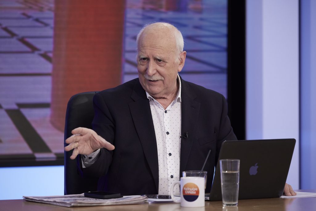 Τι συνέβη πραγματικά στον Γιώργο Παπαδάκη – Η συγκινητική ιστορία ζωής και το αναπάντεχο τέλος που ράγισε καρδιές 2 Τι συνέβη πραγματικά στον Γιώργο Παπαδάκη – Η συγκινητική ιστορία ζωής και το αναπάντεχο τέλος που ράγισε καρδιές - NewsPoint.gr