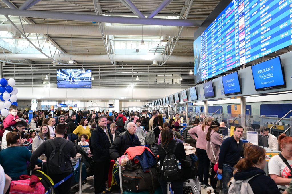Αναταραχή στο FIR Αθηνών – Αυτή είναι η μυστική επιτροπή που ερευνά το απρόσμενο τεχνικό πρόβλημα! 15 Αναταραχή στο FIR Αθηνών – Αυτή είναι η μυστική επιτροπή που ερευνά το απρόσμενο τεχνικό πρόβλημα! - NewsPoint.gr