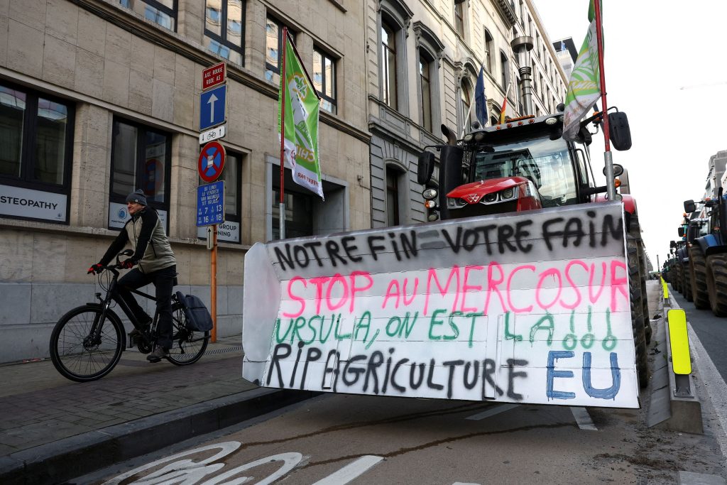 Στα πρόθυρα κατάρρευσης η συμφωνία ΕΕ-Mercosur – Η απόφαση που κόβει την ανάσα στους αγρότες - NewsPoint.gr