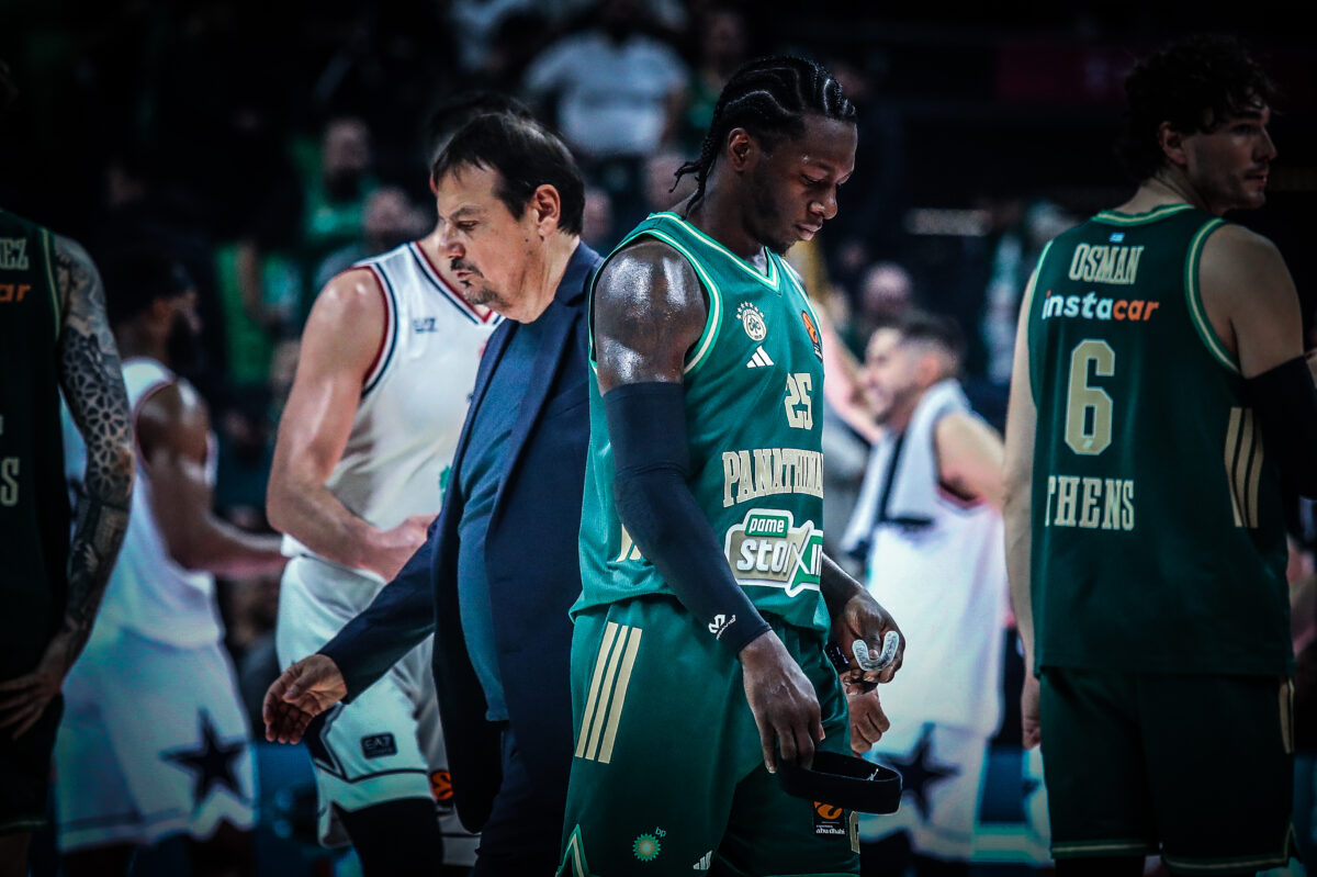 Απίστευτη ανατροπή στη Euroleague: Κατρακύλα για Παναθηναϊκό και Ολυμπιακό στη βαθμολογία μετά τις τελευταίες ήττες! 14 Απίστευτη ανατροπή στη Euroleague: Κατρακύλα για Παναθηναϊκό και Ολυμπιακό στη βαθμολογία μετά τις τελευταίες ήττες! - NewsPoint.gr