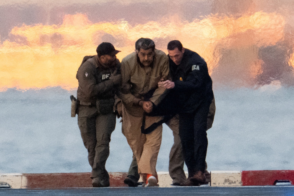 Συναγερμός στη Βενεζουέλα: ΗΠΑ καλούν τους υπηκόους τους να φύγουν άμεσα – Το συγκλονιστικό μήνυμα Μαδούρο μέσα απ’ τα κάγκελα! 3 Συναγερμός στη Βενεζουέλα: ΗΠΑ καλούν τους υπηκόους τους να φύγουν άμεσα – Το συγκλονιστικό μήνυμα Μαδούρο μέσα απ’ τα κάγκελα! - NewsPoint.gr