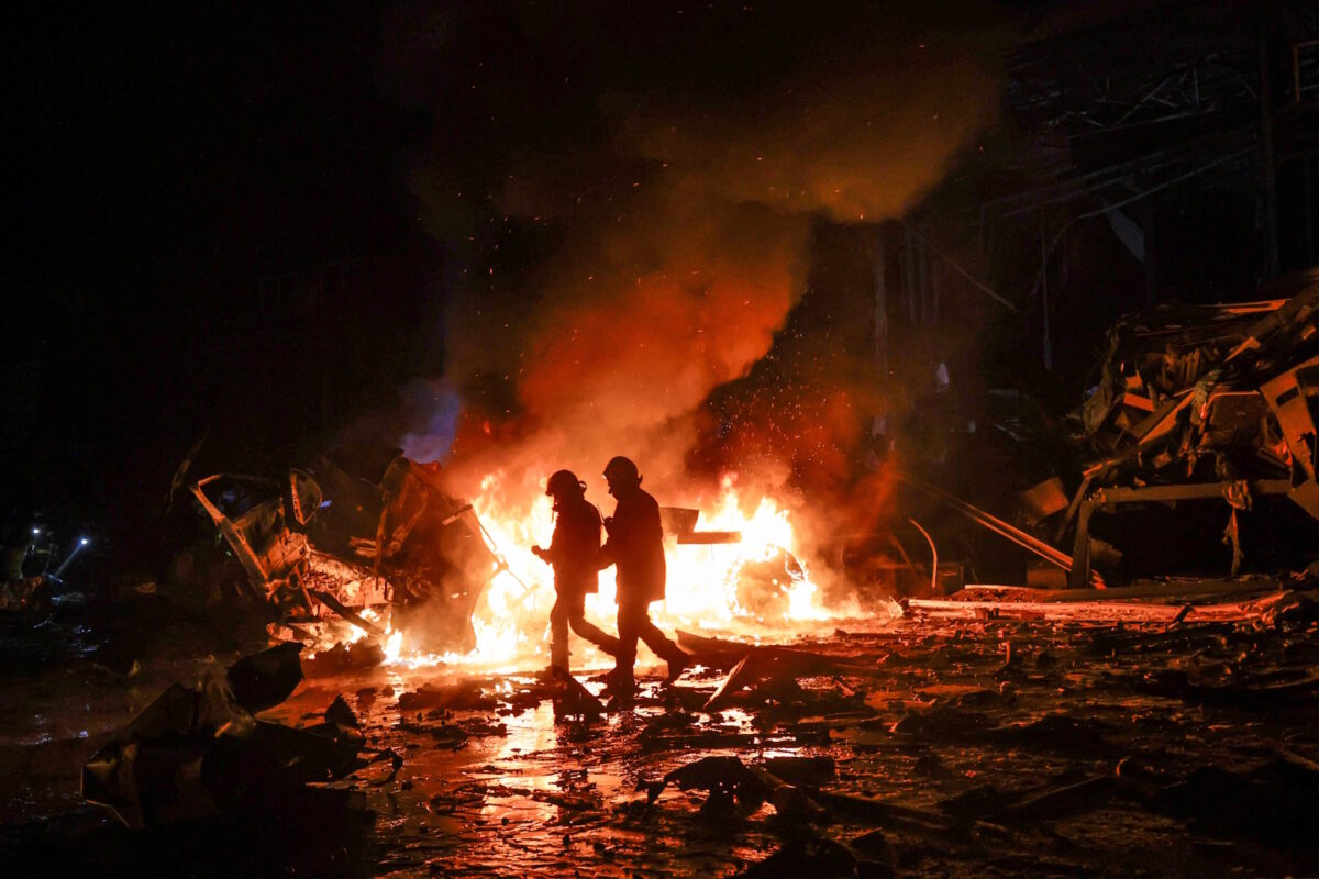 Σοκ στην Ουκρανία: Καταστροφικό χτύπημα από 300 ρωσικά drones – Εκατομμύρια χωρίς ρεύμα και θέρμανση στο Κίεβο 20 Σοκ στην Ουκρανία: Καταστροφικό χτύπημα από 300 ρωσικά drones – Εκατομμύρια χωρίς ρεύμα και θέρμανση στο Κίεβο - NewsPoint.gr