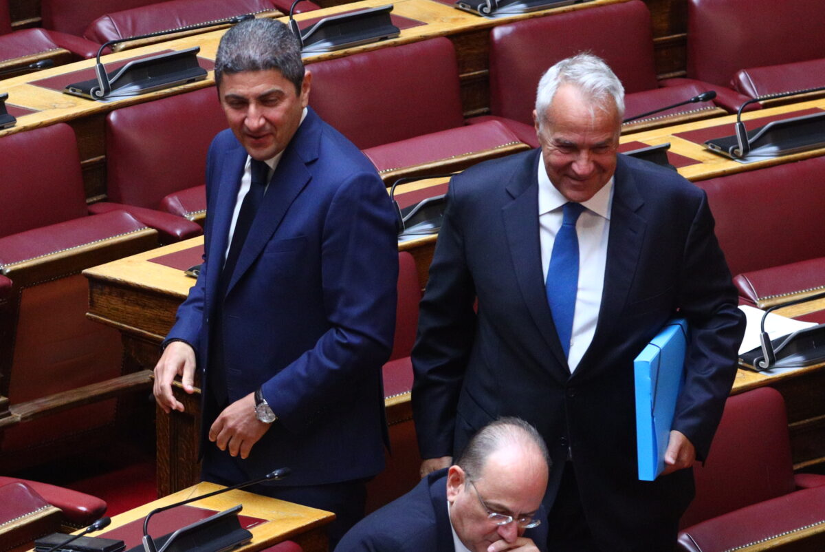 Ανατροπή στη Βουλή για ΟΠΕΚΕΠΕ: Οι δηλώσεις Αραχωβίτη που άναψαν «φωτιές» σε Βορίδη - Αυγενάκη και προκάλεσαν πολιτική θύελλα! 7 Ανατροπή στη Βουλή για ΟΠΕΚΕΠΕ: Οι δηλώσεις Αραχωβίτη που άναψαν «φωτιές» σε Βορίδη - Αυγενάκη και προκάλεσαν πολιτική θύελλα! - NewsPoint.gr