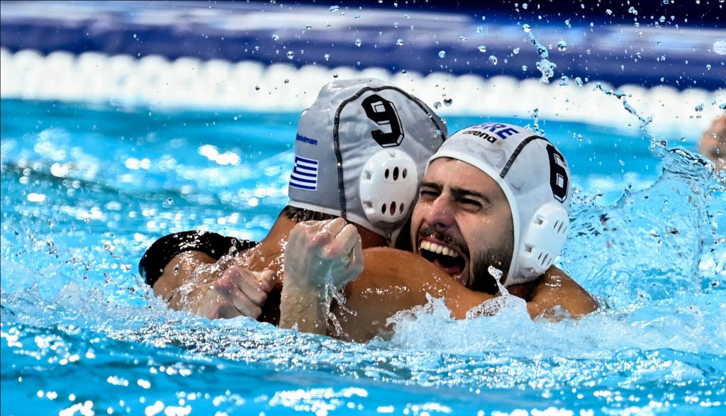 Ανεπανάληπτος θρίαμβος: Η εθνική πόλο ανδρών σπάει την κατάρα με Κροατία και βλέπει ημιτελικά στο Ευρωπαϊκό! 10 Ανεπανάληπτος θρίαμβος: Η εθνική πόλο ανδρών σπάει την κατάρα με Κροατία και βλέπει ημιτελικά στο Ευρωπαϊκό! - NewsPoint.gr
