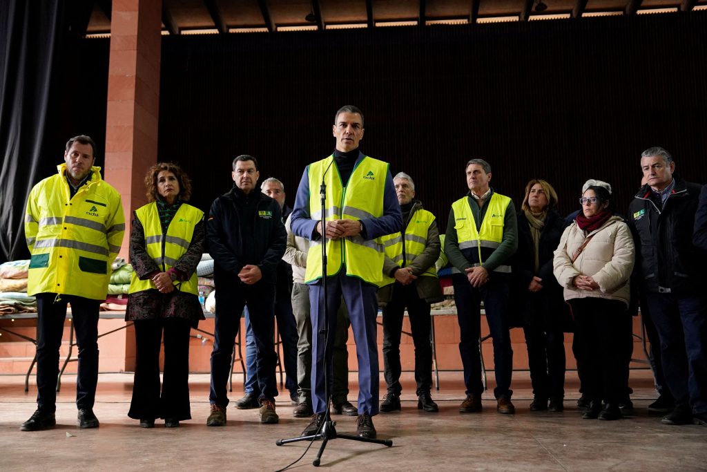 Συγκλονισμένη η Ισπανία: Τριήμερο εθνικό πένθος μετά το φονικό σιδηροδρομικό δυστύχημα – Η υπόσχεση του Σάντσεθ για απόλυτη διαφάνεια σπάει τη σιωπή - NewsPoint.gr