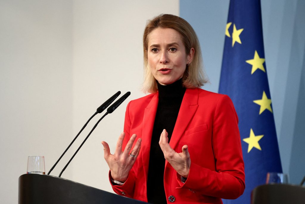 Η Έκκληση της Κάγια Κάλας που Συγκλονίζει: Σταματήστε τα Πάντα στη Συρία – Η Κατάπαυση του Πυρός και η Δραματική Κρίση στη Χασάκα 1 Η Έκκληση της Κάγια Κάλας που Συγκλονίζει: Σταματήστε τα Πάντα στη Συρία – Η Κατάπαυση του Πυρός και η Δραματική Κρίση στη Χασάκα - NewsPoint.gr