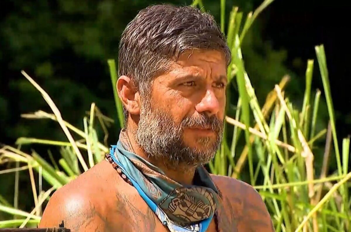 Survivor: Η ατάκα του Μιχάλη Σηφάκη που δίχασε τα social – Τα «καρφιά» στη Φανή Παντελάκη και η ανατροπή στην παραλία! - NewsPoint.gr