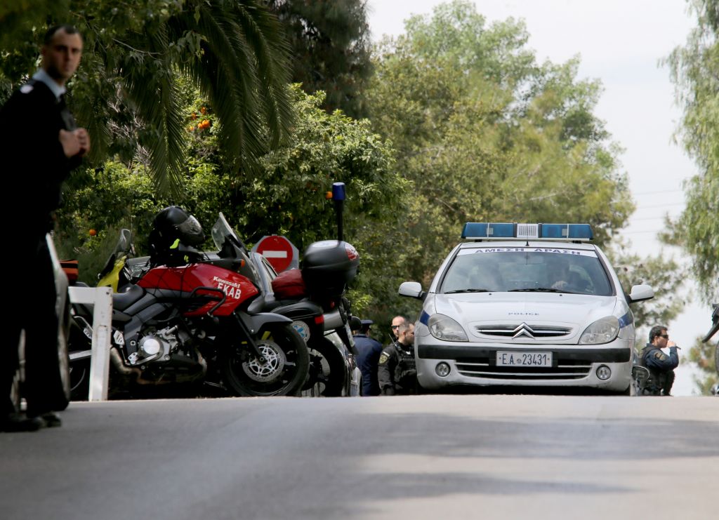 Σκηνές θρίλερ στο Αιγάλεω: Καταδίωξη-σοκ με 21χρονο που προκάλεσε χάος στους δρόμους! - NewsPoint.gr