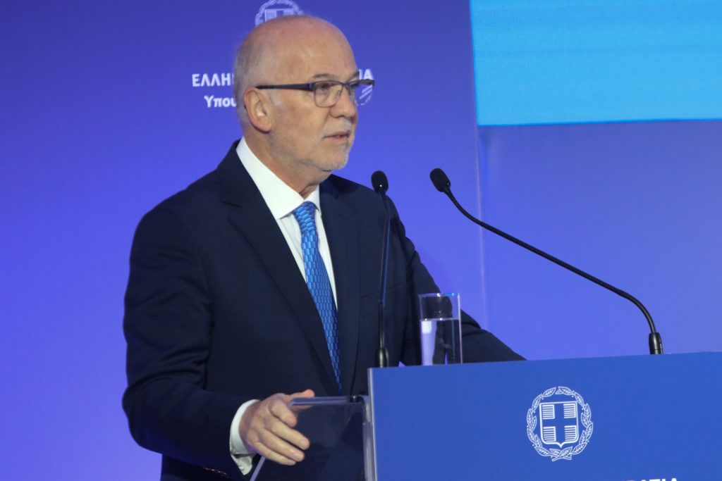Η ανεπανάληπτη συνάντηση που αλλάζει τα δεδομένα στη Δικαιοσύνη: Τι συζήτησαν η ηγεσία του Υπουργείου με τον Υποδιοικητή του FBI; 26 Η ανεπανάληπτη συνάντηση που αλλάζει τα δεδομένα στη Δικαιοσύνη: Τι συζήτησαν η ηγεσία του Υπουργείου με τον Υποδιοικητή του FBI; - NewsPoint.gr