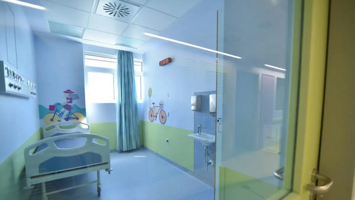 Σοκ στα νοσοκομεία: Δύο παιδιά στη ΜΕΘ από γρίπη – Η προειδοποίηση που δεν περιμέναμε από την ΠΟΕΔΗΝ! 12 Σοκ στα νοσοκομεία: Δύο παιδιά στη ΜΕΘ από γρίπη – Η προειδοποίηση που δεν περιμέναμε από την ΠΟΕΔΗΝ! - NewsPoint.gr