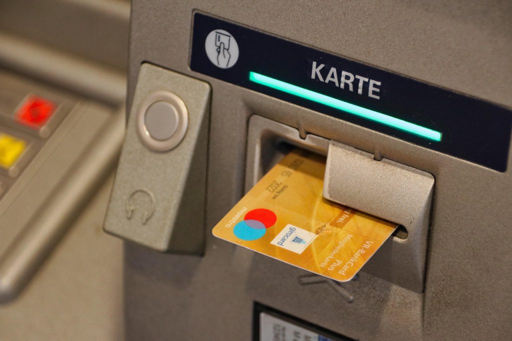 Απίστευτη ανατροπή: Τι συμβαίνει πραγματικά με τις κληρονομιές σε κοινούς τραπεζικούς λογαριασμούς – Ποιοι χάνουν τα χρήματα και ποιοι τα κερδίζουν 30 Απίστευτη ανατροπή: Τι συμβαίνει πραγματικά με τις κληρονομιές σε κοινούς τραπεζικούς λογαριασμούς – Ποιοι χάνουν τα χρήματα και ποιοι τα κερδίζουν - NewsPoint.gr