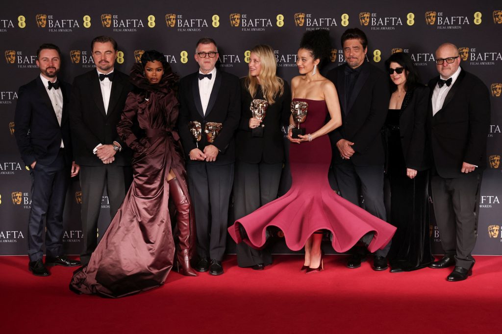 Αυτό που συνέβη στα BAFTA 2026 δεν το περίμενε κανείς: Δείτε ποιοι άφησαν το στίγμα τους και ποια ταινία σάρωσε! - NewsPoint.gr