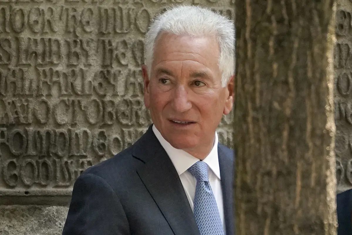 Απρόβλεπτη η αντίδραση του Παρισιού: Η απουσία του Αμερικανού πρέσβη πυροδότησε διπλωματική κρίση! - NewsPoint.gr