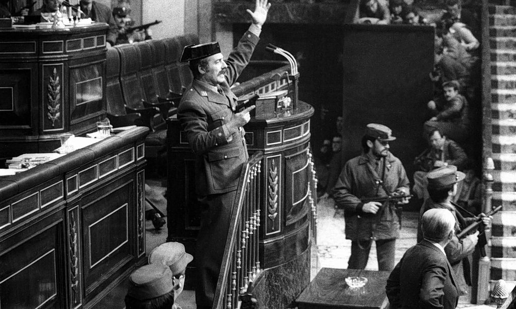 Η απίστευτη ιστορία πίσω από τον θάνατο του Αντόνιο Τεχέρο Μολίνα – Τι αποκάλυψαν τα μυστικά έγγραφα για το πραξικόπημα που συγκλόνισε την Ισπανία - NewsPoint.gr