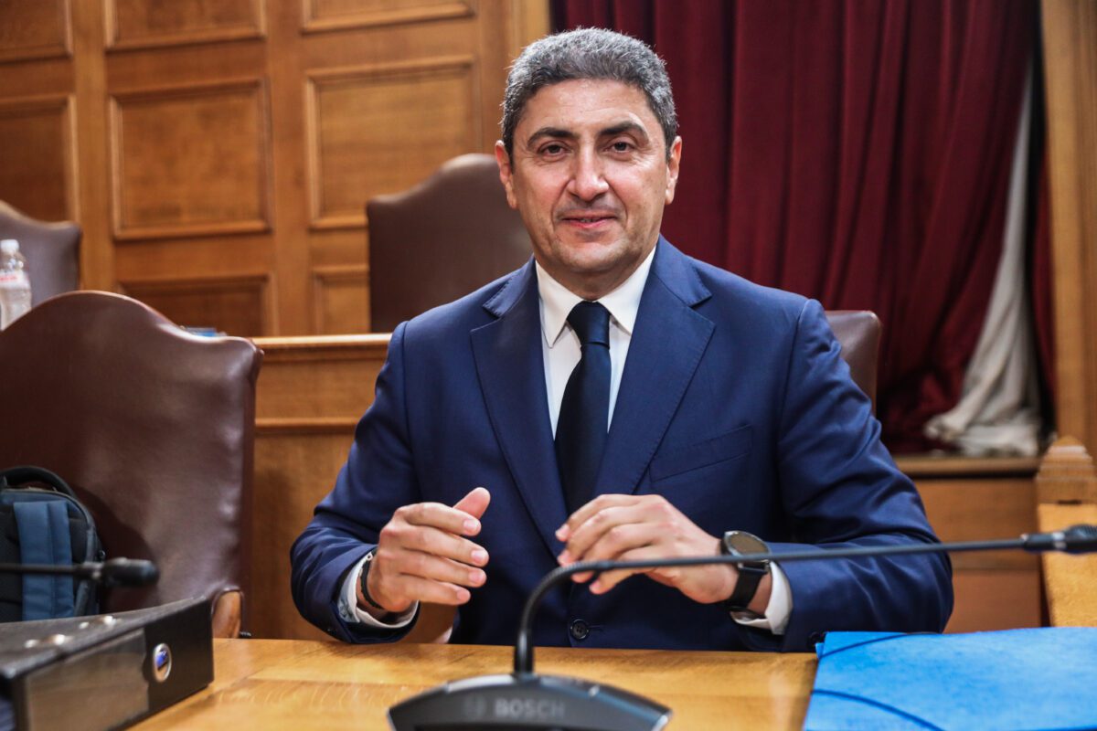 Η ανατροπή που προκάλεσε δέος: Η δήλωση Αυγενάκη για την Επιτροπή ΟΠΕΚΕΠΕ και το τελικό πόρισμα που ταράζει τα νερά 29 Η ανατροπή που προκάλεσε δέος: Η δήλωση Αυγενάκη για την Επιτροπή ΟΠΕΚΕΠΕ και το τελικό πόρισμα που ταράζει τα νερά - NewsPoint.gr