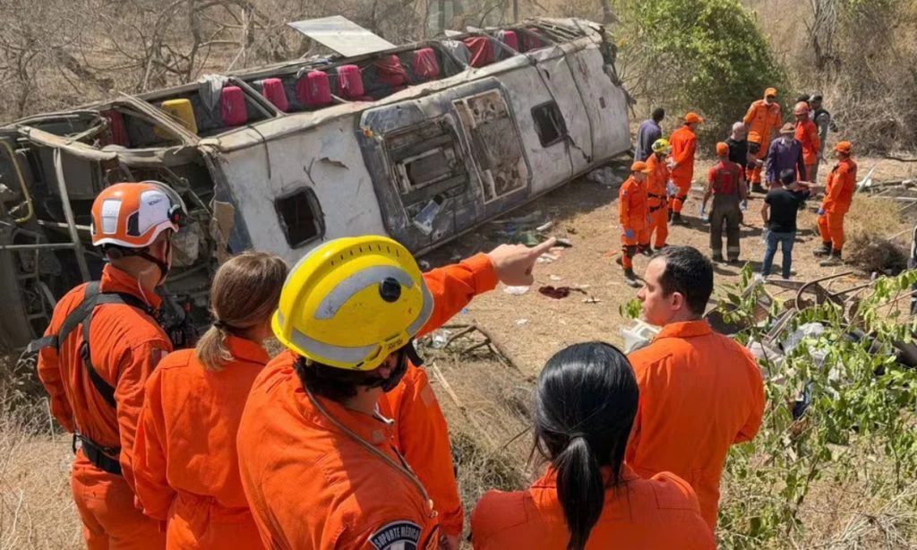 Σοκ στη Βραζιλία: Ασύλληπτη τραγωδία με 15 νεκρούς προσκυνητές – Ανάμεσά τους και παιδιά! - NewsPoint.gr