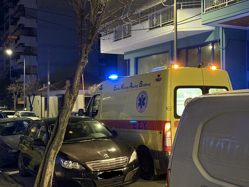 Σοκ στη Λάρισα: Μωρό τραυματίστηκε σοβαρά στο κεφάλι στο μπάνιο – Αγωνία για τη ζωή του 1 Σοκ στη Λάρισα: Μωρό τραυματίστηκε σοβαρά στο κεφάλι στο μπάνιο – Αγωνία για τη ζωή του - NewsPoint.gr