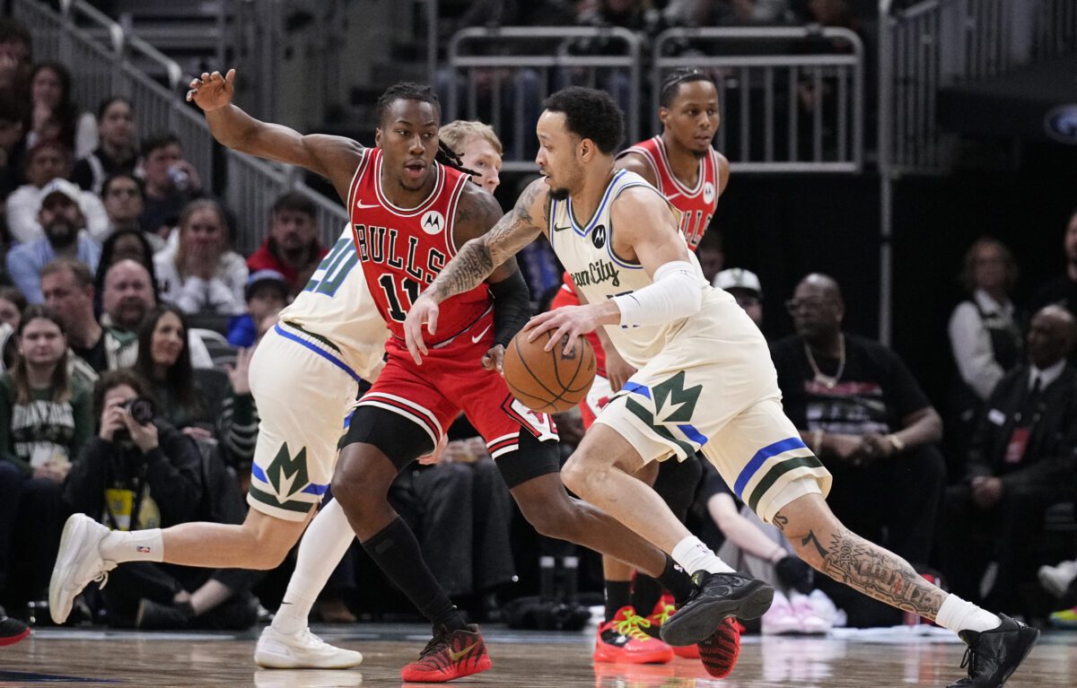 Συγκλονιστικές εξελίξεις στο NBA: Οι Μπακς «έσπασαν» το σερί ηττών χωρίς Αντετοκούνμπο – Απίστευτος περίπατος Λέικερς στο Μπρούκλιν! 1 Συγκλονιστικές εξελίξεις στο NBA: Οι Μπακς «έσπασαν» το σερί ηττών χωρίς Αντετοκούνμπο – Απίστευτος περίπατος Λέικερς στο Μπρούκλιν! - NewsPoint.gr
