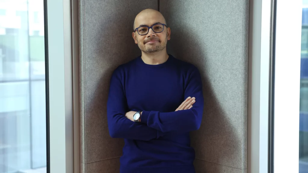 Η δήλωση του Demis Hassabis που ανατρέπει τα πάντα: «Ζούμε το ξεκίνημα της χρυσής ανθρωπότητας χάρη στην Τεχνητή Νοημοσύνη!» - NewsPoint.gr
