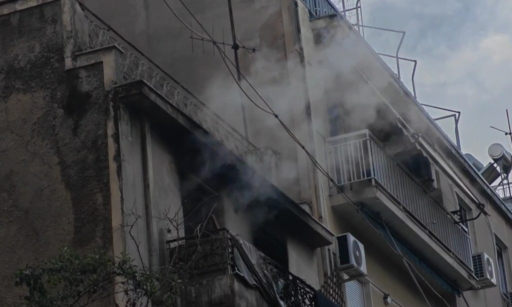 Έκτακτη κινητοποίηση στο Μεταξουργείο: Φωτιά σε ακατοίκητο κτίριο φέρνει αναταραχή – Ποιοι δρόμοι έκλεισαν 9 Έκτακτη κινητοποίηση στο Μεταξουργείο: Φωτιά σε ακατοίκητο κτίριο φέρνει αναταραχή – Ποιοι δρόμοι έκλεισαν - NewsPoint.gr