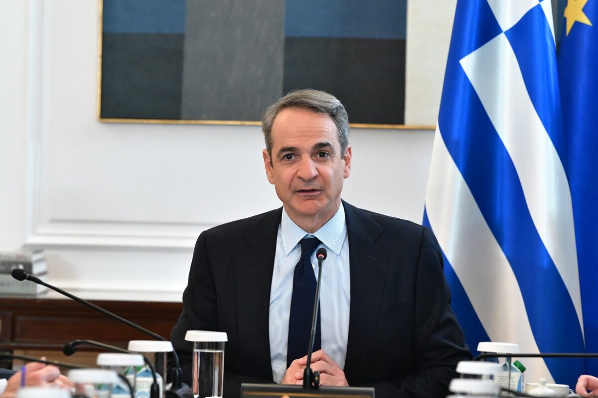 Ανατροπή: Ο Μητσοτάκης ταξιδεύει στο Μιλάνο για μια ιστορική βραδιά στους Χειμερινούς Ολυμπιακούς Αγώνες! 1 Ανατροπή: Ο Μητσοτάκης ταξιδεύει στο Μιλάνο για μια ιστορική βραδιά στους Χειμερινούς Ολυμπιακούς Αγώνες! - NewsPoint.gr