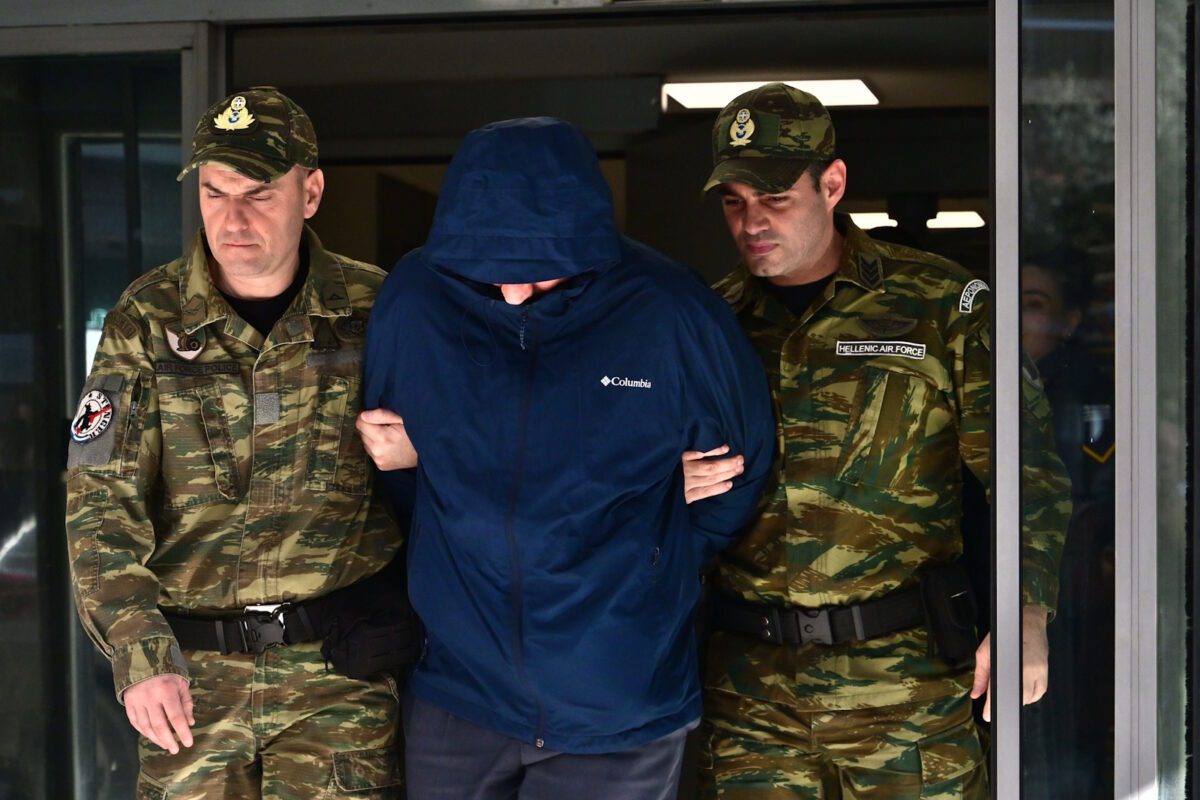 Σάλος στην Πολεμική Αεροπορία: Ο 54χρονος σμήναρχος-φάντασμα που πρόδωσε τη χώρα για τα χρήματα – Νέα σοκαριστικά στοιχεία και πρόσωπα στο φως 26 Σάλος στην Πολεμική Αεροπορία: Ο 54χρονος σμήναρχος-φάντασμα που πρόδωσε τη χώρα για τα χρήματα – Νέα σοκαριστικά στοιχεία και πρόσωπα στο φως - NewsPoint.gr
