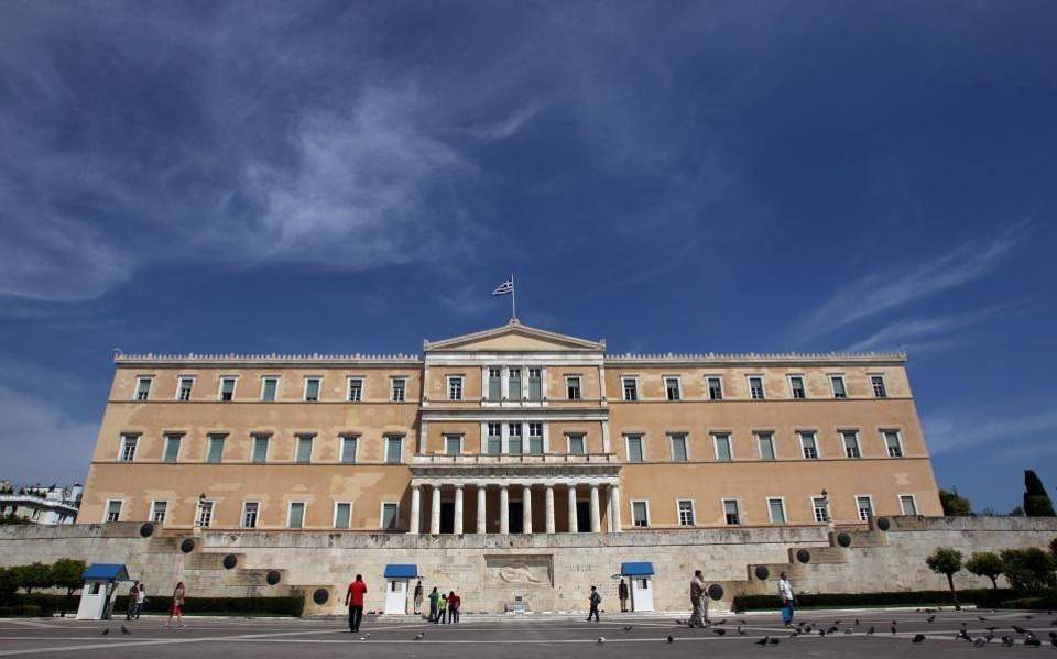 Συνταγματική αναθεώρηση: Όλο το παρασκήνιο, οι κρυφές στρατηγικές και η μεγάλη σύγκρουση που έρχεται - NewsPoint.gr