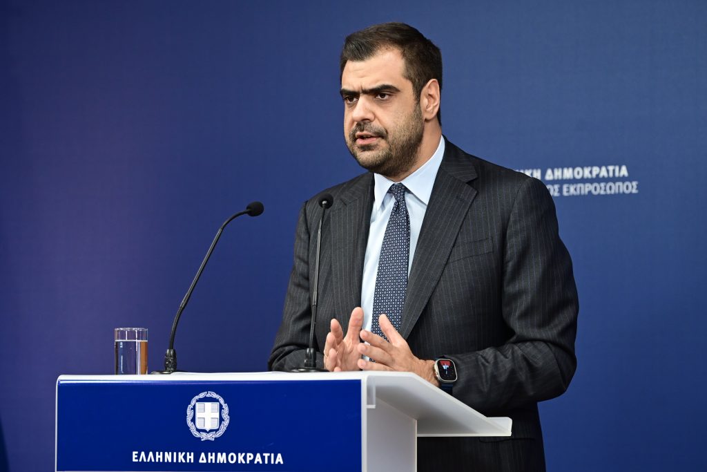 Απίθανος διαξιφισμός Μαρινάκη - Βενιζέλου: Γιατί ο κυβερνητικός εκπρόσωπος «γύρισε το παιχνίδι» για τη Συνταγματική Αναθεώρηση 1 Απίθανος διαξιφισμός Μαρινάκη - Βενιζέλου: Γιατί ο κυβερνητικός εκπρόσωπος «γύρισε το παιχνίδι» για τη Συνταγματική Αναθεώρηση - NewsPoint.gr