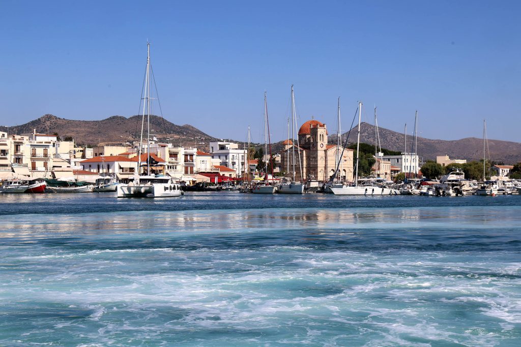 Απίστευτη κρίση στην Αίγινα: Δύο μήνες χωρίς νερό και η απόγνωση χτυπάει κόκκινο! - NewsPoint.gr