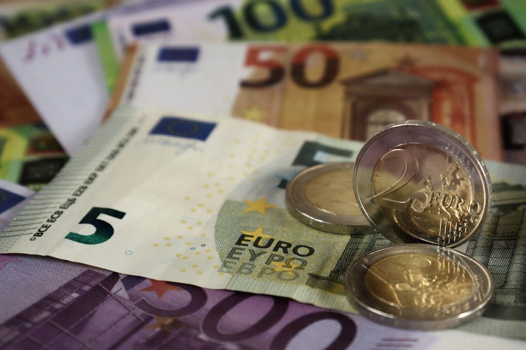 Έκπληξη για μισθωτούς και συνταξιούχους: Αυτές οι παροχές μένουν αφορολόγητες στις φορολογικές δηλώσεις 2026 – Δείτε αν επωφελείστε! - NewsPoint.gr