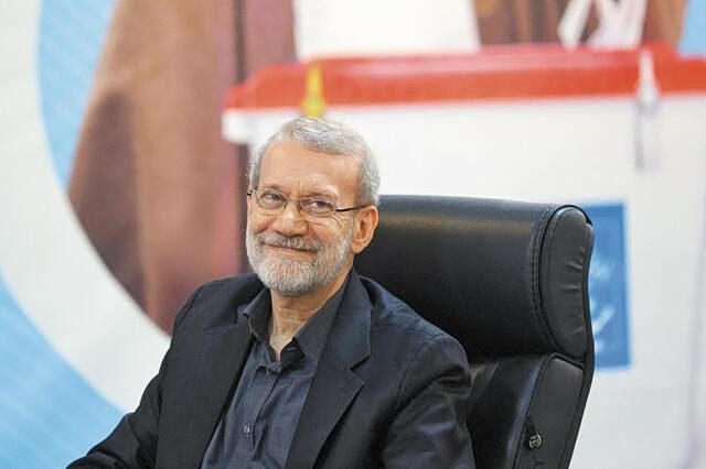 Η κηδεία-σοκ του Αλί Λαριτζανί: Το Ιράν υπόσχεται σκληρή εκδίκηση – Κλιμακώνεται η ένταση με Ισραήλ και ΗΠΑ! 6 Η κηδεία-σοκ του Αλί Λαριτζανί: Το Ιράν υπόσχεται σκληρή εκδίκηση – Κλιμακώνεται η ένταση με Ισραήλ και ΗΠΑ! - NewsPoint.gr