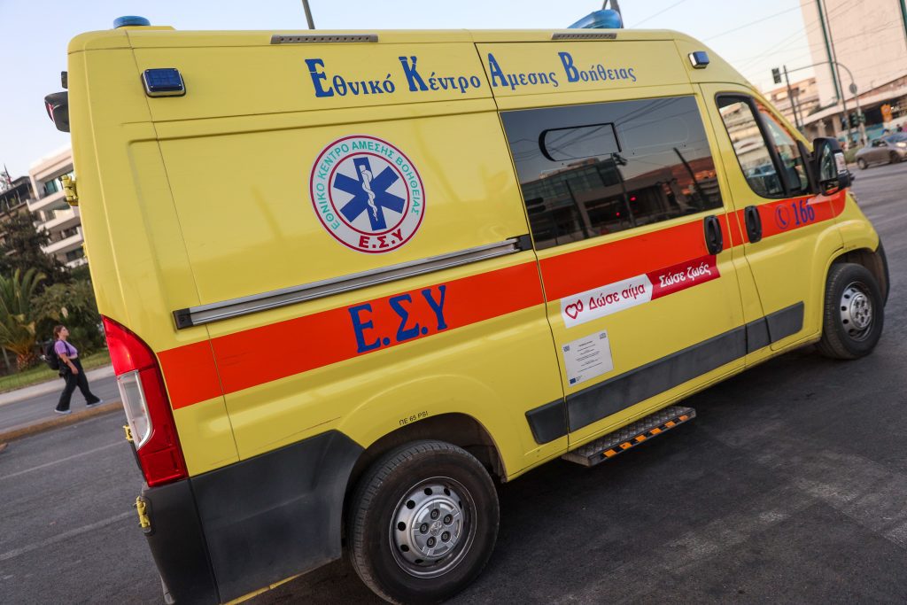 Η τραγική κατάληξη που πάγωσε τους Αμπελόκηπους: Άνδρας βρήκε ακαριαίο θάνατο πέφτοντας από φωτιστικό πυλώνα 8 Η τραγική κατάληξη που πάγωσε τους Αμπελόκηπους: Άνδρας βρήκε ακαριαίο θάνατο πέφτοντας από φωτιστικό πυλώνα - NewsPoint.gr