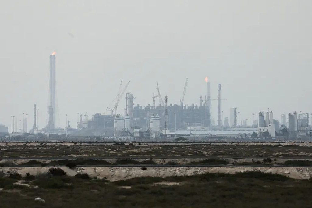 Η καταστροφή που συγκλονίζει το Κατάρ: Το 17% της παραγωγής LNG εκτός λειτουργίας – Δισεκατομμύρια οι απώλειες και ο εφιάλτης συνεχίζεται! - NewsPoint.gr