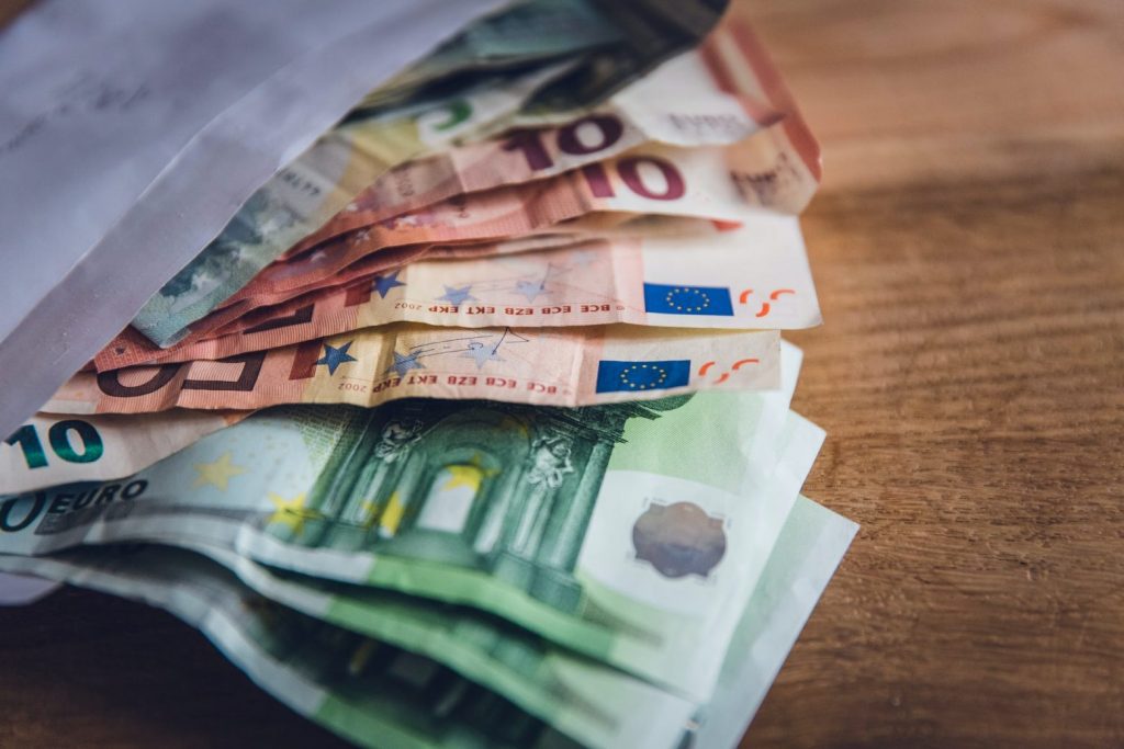 Ανατροπή στον ιδιωτικό τομέα: Τι πραγματικά ισχύει για την πληρωμή εργαζομένων την 25η Μαρτίου – Όλα όσα δεν σας έχουν πει! - NewsPoint.gr