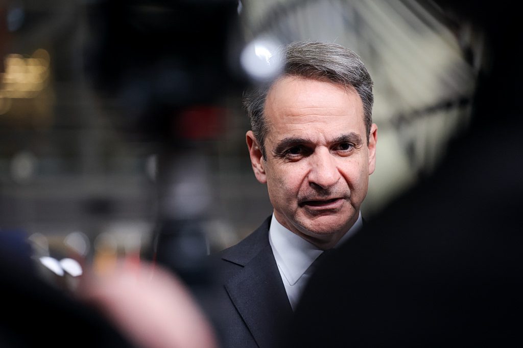 Ανατροπή στην εστίαση: Αυξήσεις μισθών έως 25% φέρνει η νέα συλλογική σύμβαση – Όλα όσα πρέπει να ξέρετε! - NewsPoint.gr