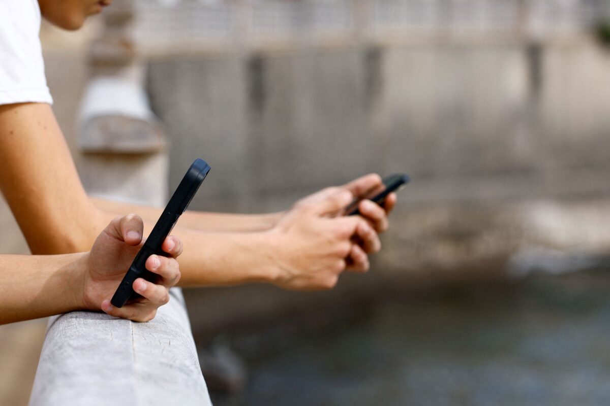 Απίστευτη ανατροπή στις ΗΠΑ: Meta και Google καταδικάστηκαν για τον εθισμό ανήλικης στα social media – Όλη η αλήθεια που συντάραξε τη βιομηχανία! 2 Απίστευτη ανατροπή στις ΗΠΑ: Meta και Google καταδικάστηκαν για τον εθισμό ανήλικης στα social media – Όλη η αλήθεια που συντάραξε τη βιομηχανία! - NewsPoint.gr